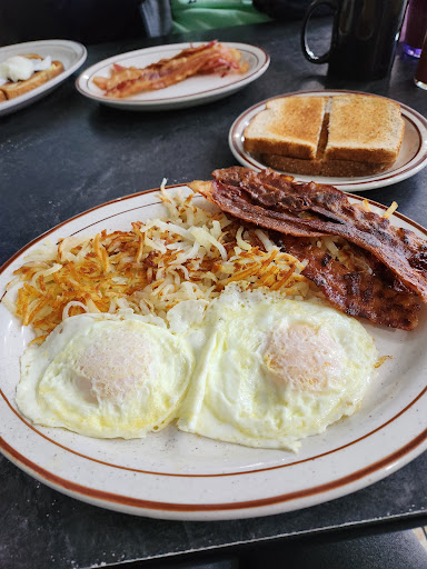 Photo of Sylvania Diner - 5623 W Alexis Rd, Sylvania, OH 43560