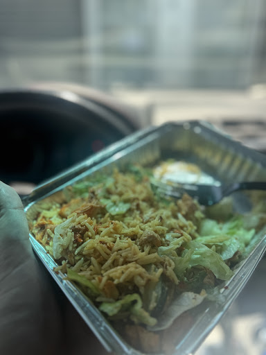 Photo of MUNCHIES THE HALAL SPOT - 2523 Pennsylvania Ave. SE, Washington, DC 20020