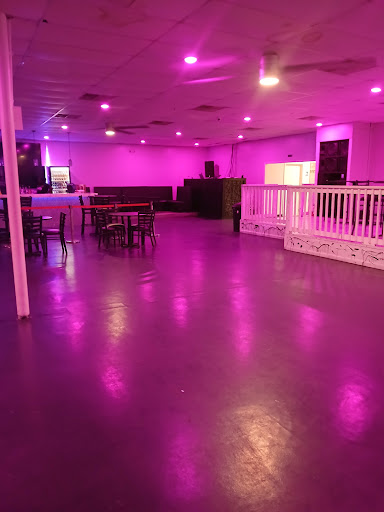 Photo of YumYum Shop - 115 Commercial Rd, Tarboro, NC 27886