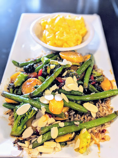 Photo of Saratoga Restaurant - 431 Wabash Ave, Terre Haute, IN 47807