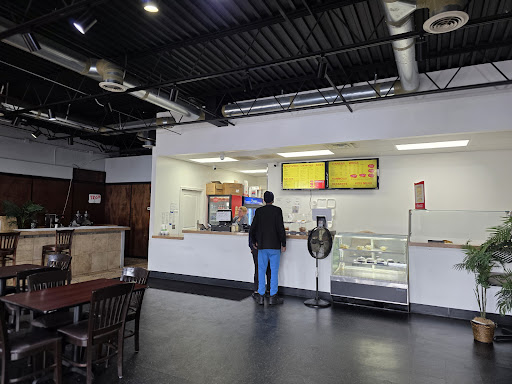 Photo of Wings & Grill - 519 S Reynolds Rd, Toledo, OH 43615