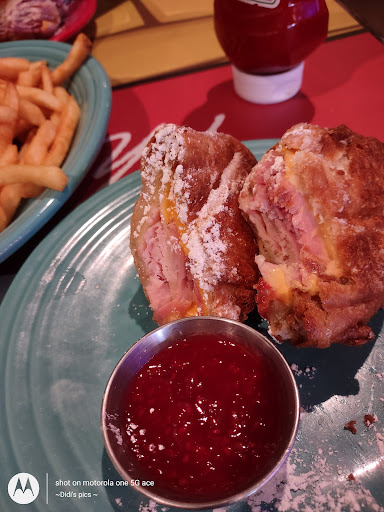 Photo of The Pennant - 915 S Kansas Ave, Topeka, KS 66612