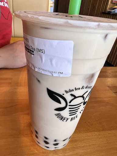 Photo of Honey Bee Tea - 429 Lafayette Ctr Dr, Manchester, MO 63011