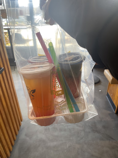 Photo of Honey Bee Tea - 429 Lafayette Ctr Dr, Manchester, MO 63011