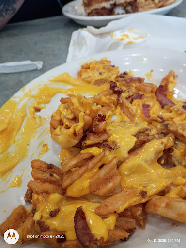 Photo of Friendly's - 120 Hoosick St, Troy, NY 12180