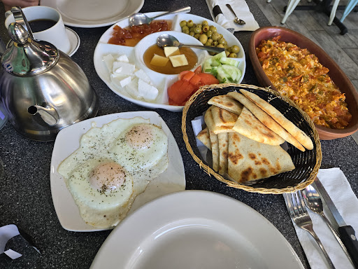 Photo of Deniz Mediterranean Cuisine - 4846 McKnight Rd, Pittsburgh, PA 15237