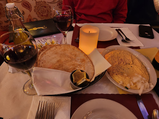 Photo of Amel's Restaurant - 435 McNeilly Rd, Pittsburgh, PA 15226