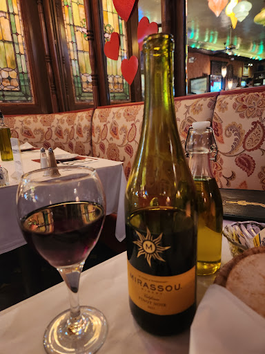 Photo of Amel's Restaurant - 435 McNeilly Rd, Pittsburgh, PA 15226