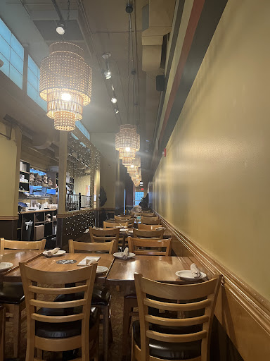 Photo of Aladdin's Eatery Squirrel Hill - 5878 Forbes Ave, Pittsburgh, PA 15217