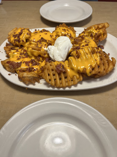 Photo of Friendly's - 1700 Burrstone Rd, New Hartford, NY 13413