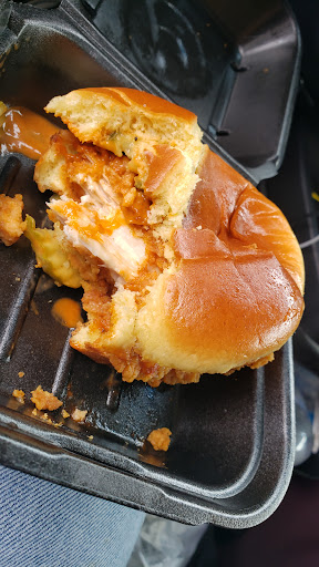 Photo of Zaxbys Chicken Fingers & Buffalo Wings - 2705 E 1st St, Vidalia, GA 30474