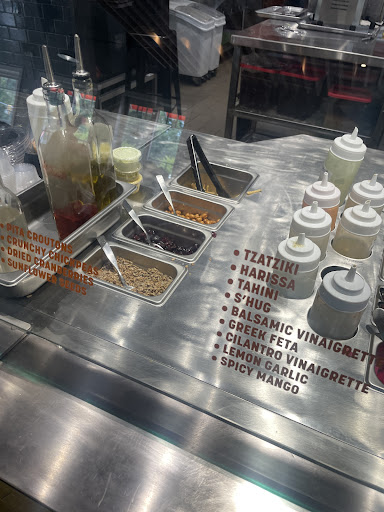 Photo of mezeh - 8101 Tysons Corner Center Space J18U, Tysons, VA 22182