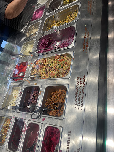 Photo of mezeh - 8101 Tysons Corner Center Space J18U, Tysons, VA 22182