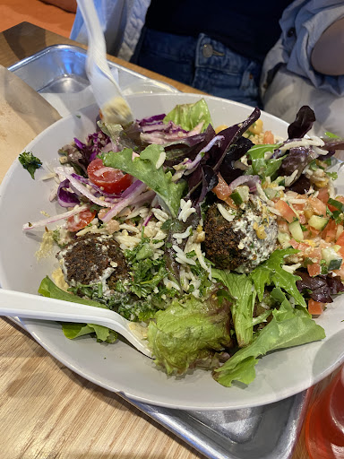 Photo of mezeh - 8101 Tysons Corner Center Space J18U, Tysons, VA 22182