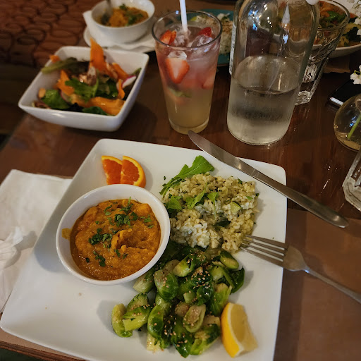 Photo of Good Earth Organic Eatery - 600 Park Blvd, West Cape May, NJ 08204