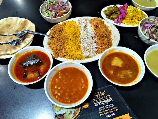 Photo of Hot Off The Grill Restaurant - 1620 8 Mile Rd, Detroit, MI 48203