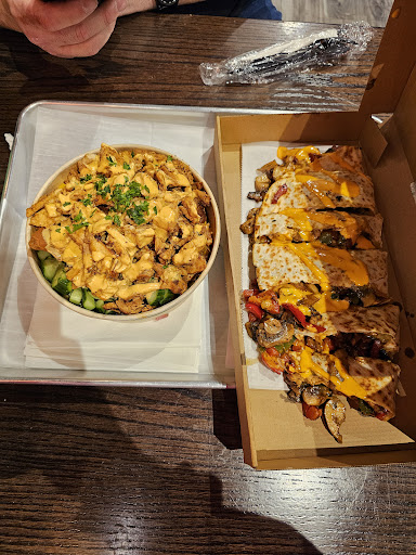 Photo of Yallah Express - 44500 Garfield Rd, Clinton Township, MI 48038