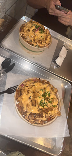 Photo of Yallah Express - 44500 Garfield Rd, Clinton Township, MI 48038