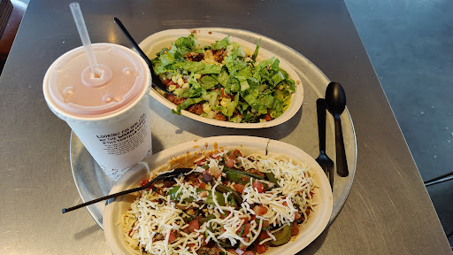 Photo of Chipotle Mexican Grill - 728 N Maguire St, Warrensburg, MO 64093