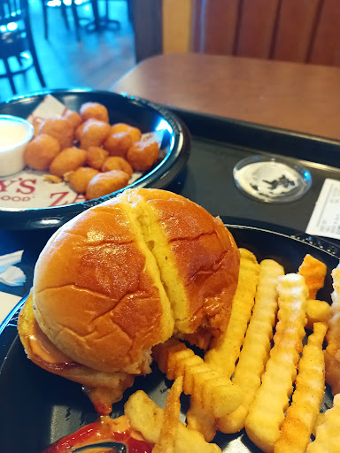 Photo of Zaxbys Chicken Fingers & Buffalo Wings - 322 Hawthorne Blvd, Warrensburg, MO 64093