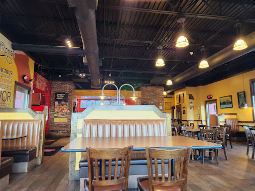 Photo of Zaxbys Chicken Fingers & Buffalo Wings - 322 Hawthorne Blvd, Warrensburg, MO 64093