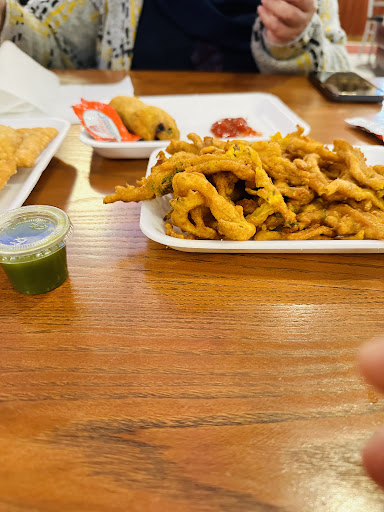 Photo of ROYAL FOOD COURT - 1570 W Ogden Ave #101, Naperville, IL 60540