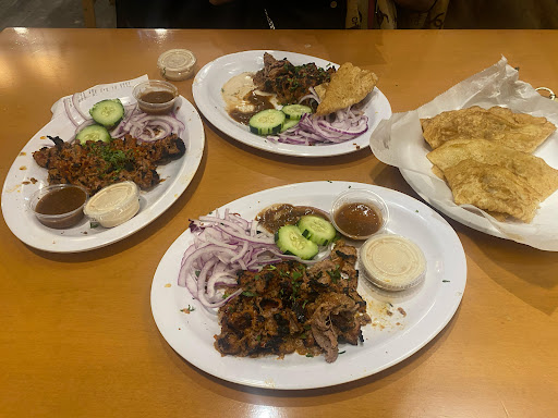 Photo of Bundoo Khan Express Grill - 2603 Aurora Ave #123, Naperville, IL 60540