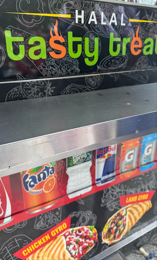 Photo of Halal Tasty Treat - 1801 N Moore St, Arlington, VA 22209