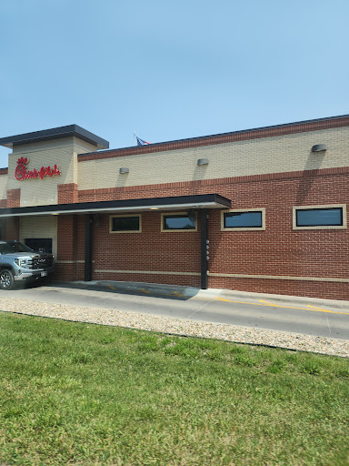 Photo of Chick-fil-A - 1331 Flammang Dr, Waterloo, IA 50702
