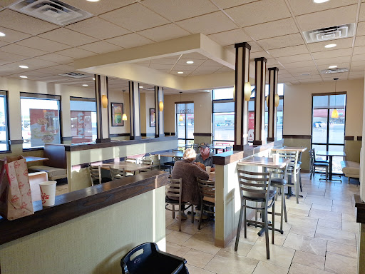 Photo of Arby's - 1220 9th Ave SE, Watertown, SD 57201