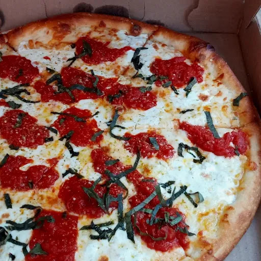 Photo of Tuscan Oven - 100 Broadway, Albany, NY 12204