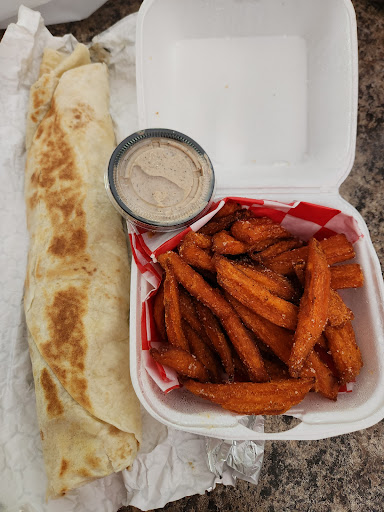 Photo of Oh My Grill Halal Mediterranean Grill Cedar Falls - 2020 College St, Cedar Falls, IA 50613