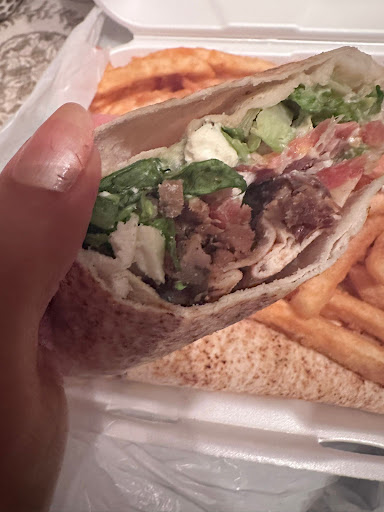 Photo of Shawarma Gyro Xpress - 2329 S Eads St, Arlington, VA 22202