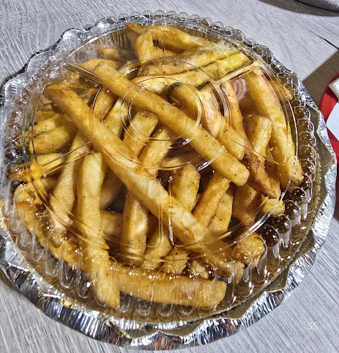 Photo of Naz's Halal Food - Tampa - 1815 E Fowler Ave, Tampa, FL 33612