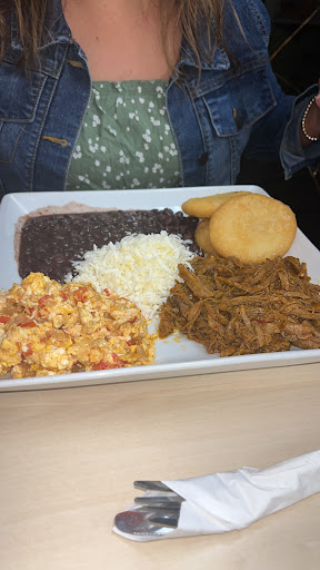 Photo of Are-Pitas Restaurant - 1727 W Fletcher Ave, Tampa, FL 33612