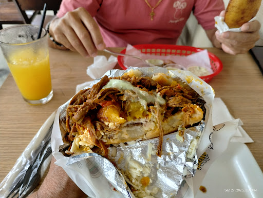 Photo of Are-Pitas Restaurant - 1727 W Fletcher Ave, Tampa, FL 33612