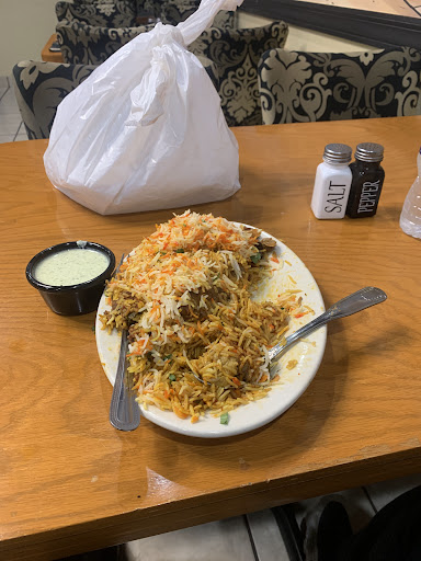 Photo of J Beez Grill & Catering (Zabiha Halal) Mediterranean, Pakistani & Indian Cuisines - 976 Army Trail Rd, Carol Stream, IL 60188