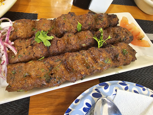 Photo of J Beez Grill & Catering (Zabiha Halal) Mediterranean, Pakistani & Indian Cuisines - 976 Army Trail Rd, Carol Stream, IL 60188