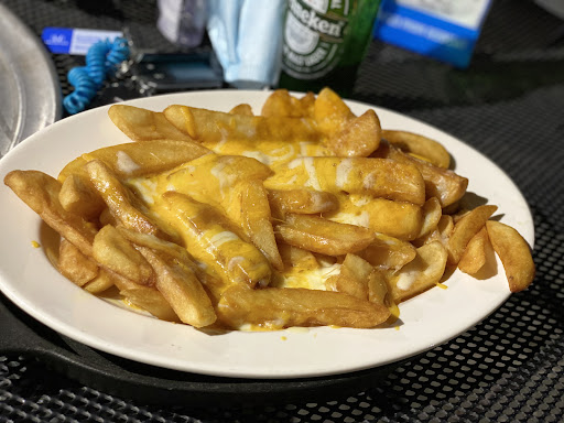 Photo of Gipper's Restaurant & Ale House - 304 Old Gate Ln, Milford, CT 06460