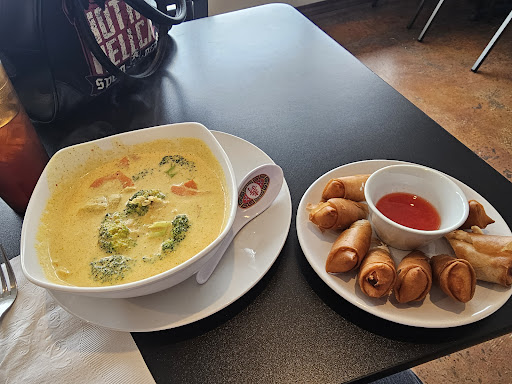 Photo of Sapz Thai Kitchen - 929 Preacher Roe Blvd, West Plains, MO 65775