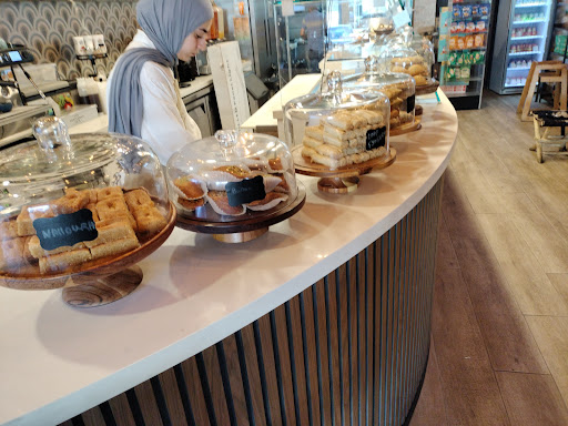 Photo of Bayti Cafe / Lebanese Bakery & Sweets - 11402 NW 41st St Unit 105, Doral, FL 33178