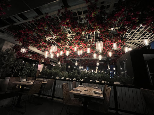 Photo of Violí Oakbrook - 260 Oakbrook Center, Oak Brook, IL 60523