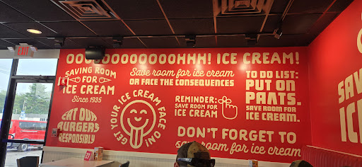 Photo of Friendly's Cafe - 291 E Main St, Westfield, MA 01085