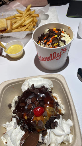 Photo of Friendly's Cafe - 291 E Main St, Westfield, MA 01085