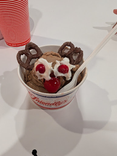 Photo of Friendly's Cafe - 291 E Main St, Westfield, MA 01085