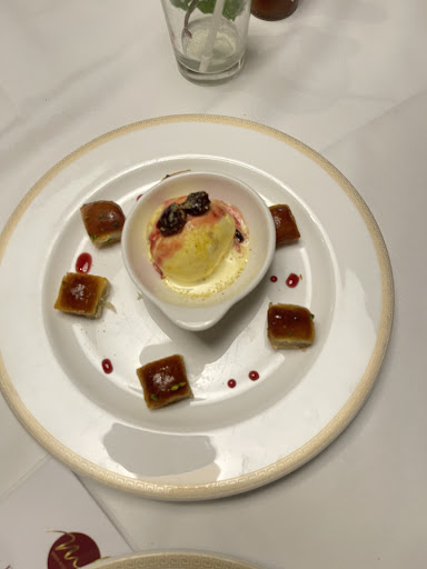 Photo of Medi Bistro - 50 Main St, White Plains, NY 10606