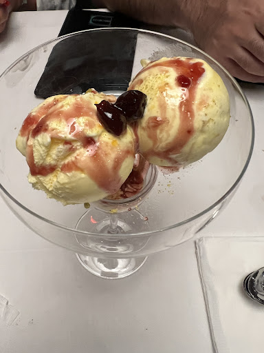 Photo of Medi Bistro - 50 Main St, White Plains, NY 10606