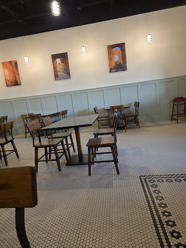 Photo of Damashkey Cuisine - 2112 E Grand Ave, Lindenhurst, IL 60046