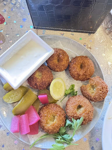 Photo of Garden Kitchen - 4630 Warrensville Center Rd, North Randall, OH 44128