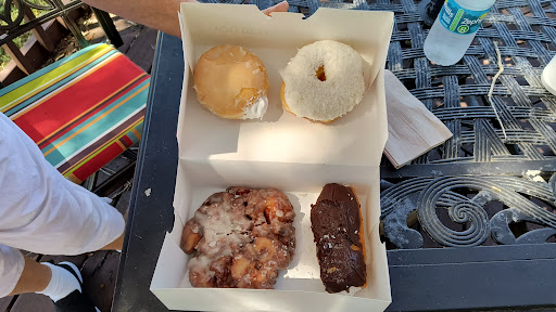 Photo of DoughJ's Chicken & Donuts - 155 E Central Ave, Webster, FL 33597